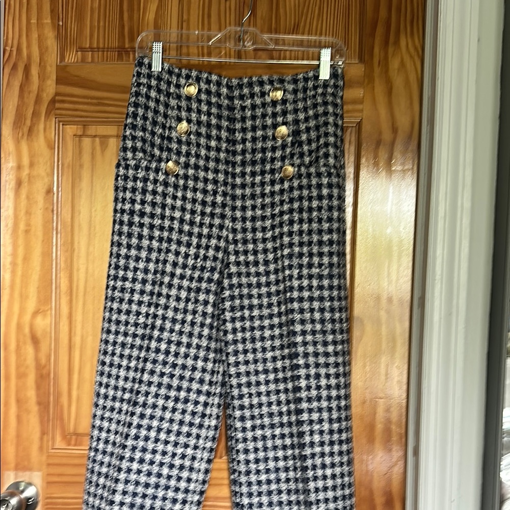 Chic Houndstooth Wide-Leg Pants